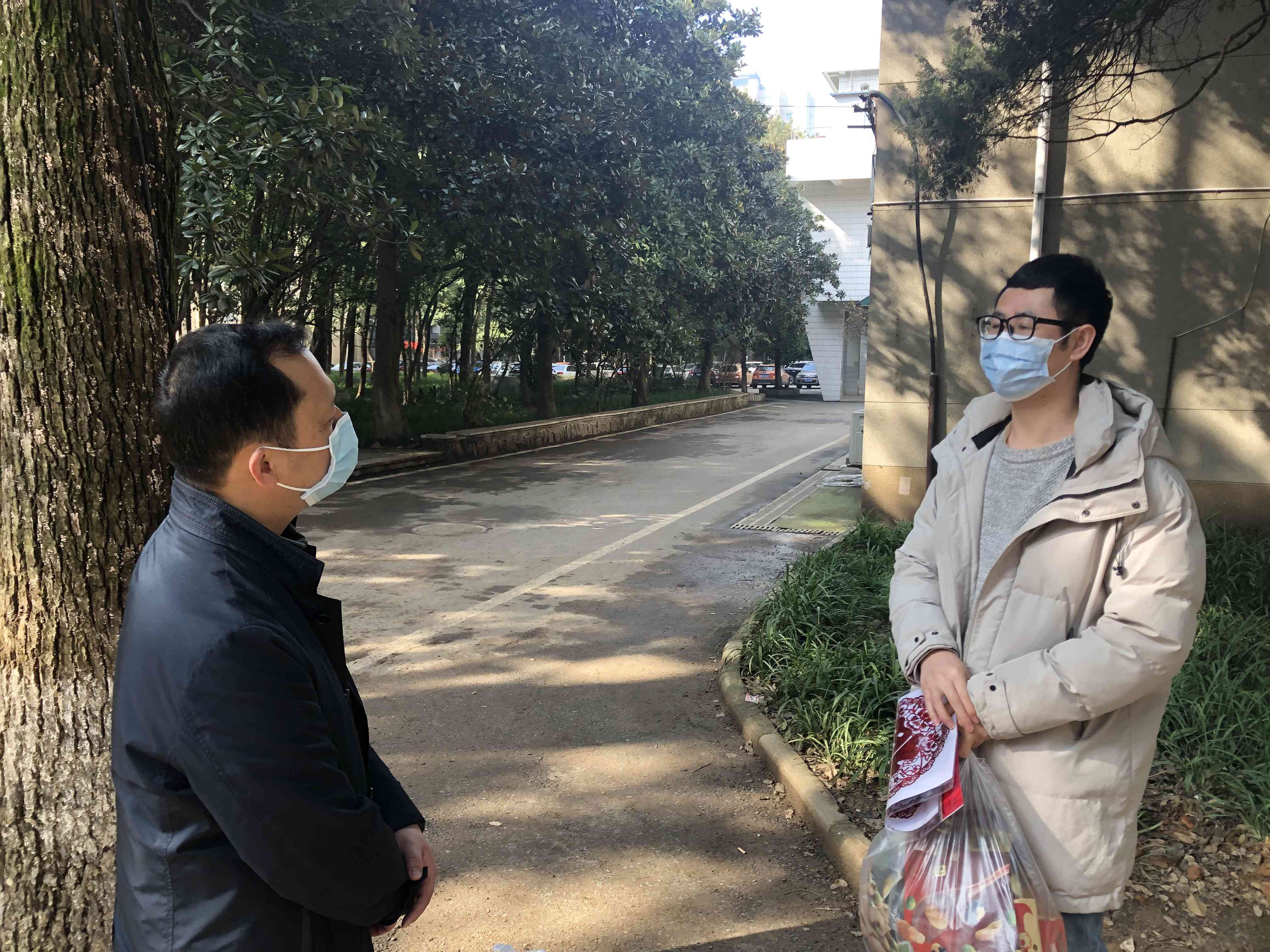 1612856278389781.jpg 太阳集团tyc234cc走访慰问图片1.jpg